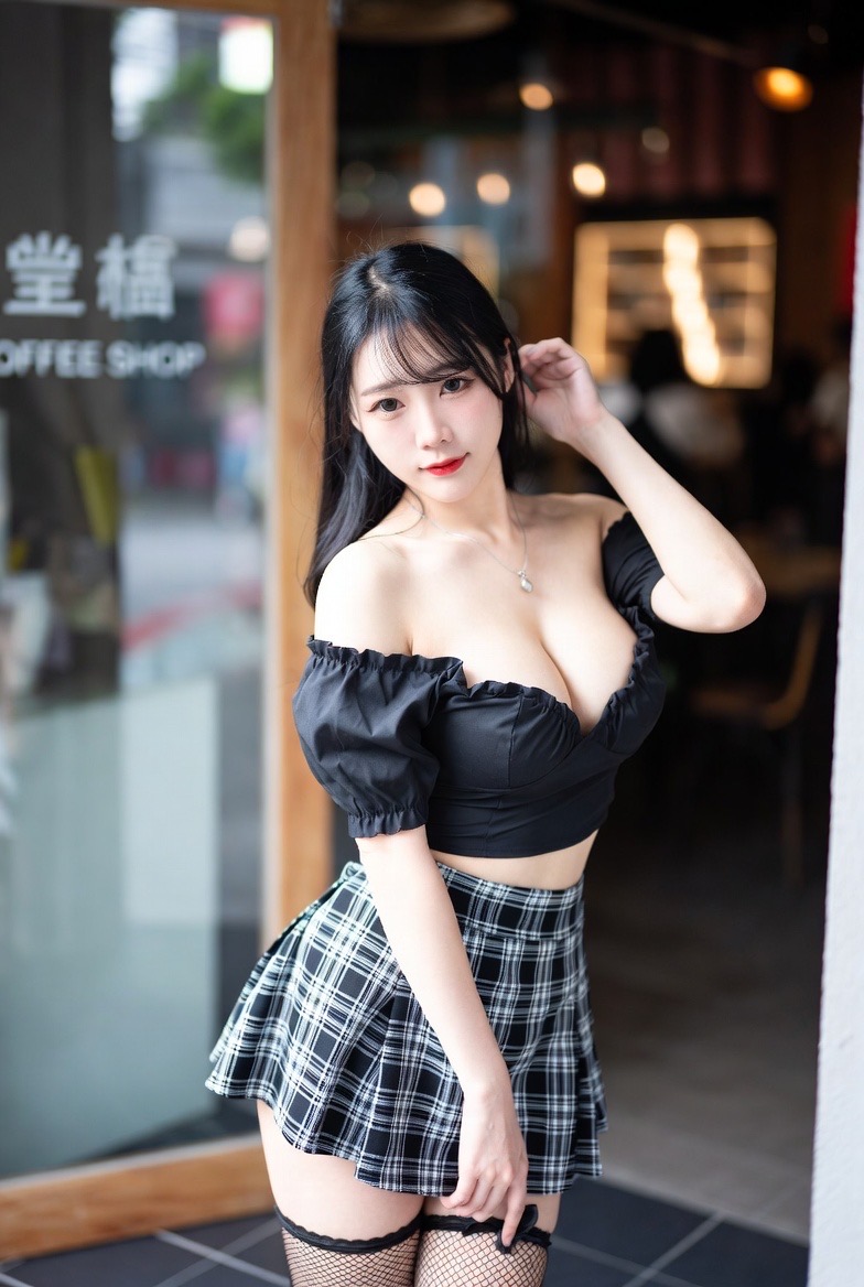 [The owner of the cafe has left (with video)]